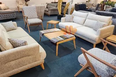 مبل راحتی لوتکا